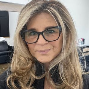 Meet your Posher, January